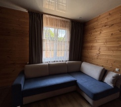 Пятиместные апартаменты Superior с красивым видом из окна в Golden House Hotel