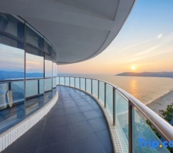 Семейный люкс с видом на море в Country Garden Silver Beach Hotel