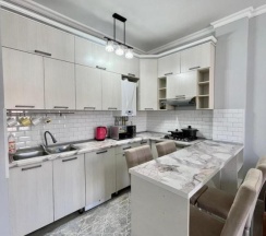 Апартаменты c 1 комнатой в Керуен сарай