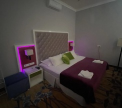 Двухместный семейный номер Deluxe с 2 комнатами (двуспальная кровать) в Усадьба Тюменева