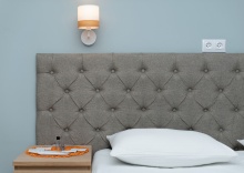 Стильная просторная комната с гостиной зоной. в Star home