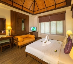 Бунгало Deluxe с балконом в Курортный отель The Fair House Beach Resort & Hotel