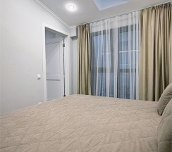 Апартаменты двухкомнатные (ЛЮКС) с балконом и красивым видом в Polikariya