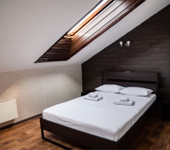 Стандартный семейный номер (5 этаж без лифта) в Everest