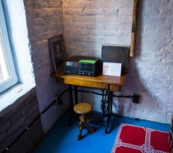 Дизайнерская студия с двуспальной кроватью без кухни (Лофт) в Gallery and more