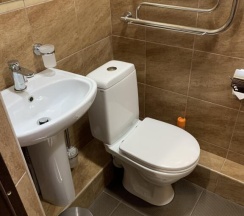 Коттедж с красивым видом из окна в Дубки
