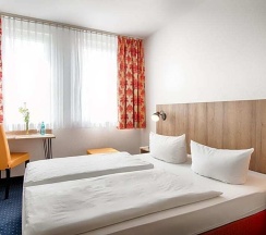 Двухместный семейный номер Business двуспальная кровать в ACHAT Hotel Dresden Altstadt