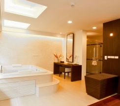 Двухместный люкс Hillside Wing Grand двуспальная кровать в Kacha Resort and Spa Koh Chang