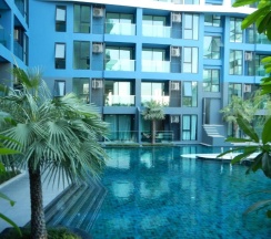 Апартаменты с балконом в Acqua Condominium 2