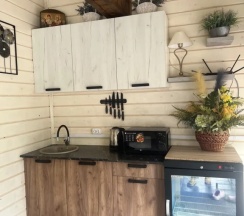 Двухместный коттедж с 2 комнатами с балконом (двуспальная кровать) в Yley glamping
