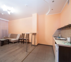 Двухкомнатный с кухней в Вип-Хаус