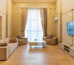 Коттедж с балконом в Литфонд