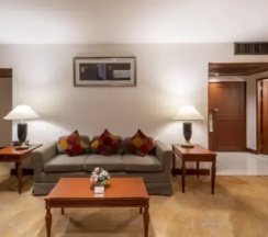 Двухместный люкс Executive двуспальная кровать в Century Park Hotel