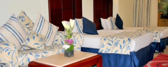 Двухместный номер с видом на бассейн 2 отдельные кровати в Sea Beach Aqua Park Resort