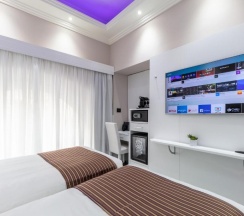 Двухместный номер Deluxe двуспальная кровать в THE ONE Boutique Hotel & SPA Rome