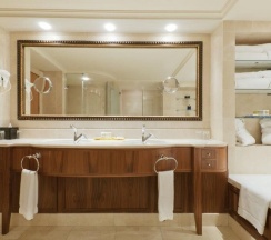Люкс Presidential с балконом в Hotel Aria