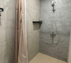 Эконом с с/у на этаже в Vista