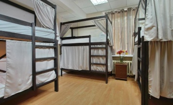 Кровать в общем номере с 4 двухъярусными кроватями в Sleep&go