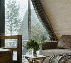 A-FRAME 2 с видом на озеро, большой террасой, гриль зоной и банным чаном в Dream House