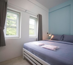 Трёхместный номер Standard в D-hub Hostel
