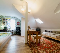 Семейный в Родина