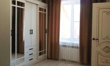 Комната эконом с 1 двуспальной кроватью (общие удобства) в Семейный отдых