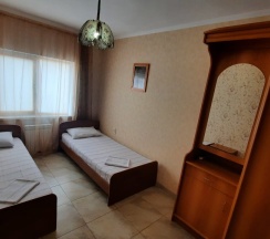 Двухместный номер Economy 2 отдельные кровати в Апельсин