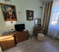 Модерн в Меблированные комнаты Центриссимо