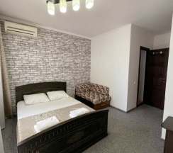 Номер с двуспальной кроватью в Киви