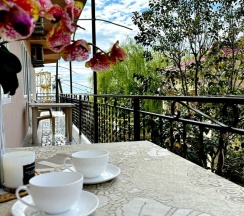 Стандартный 2-местный номер с двумя раздельными кроватями (балкон 2-4 этаж) в Арарат