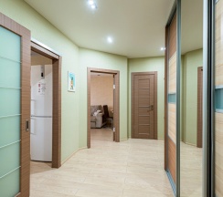 Номер Executive в Квартира 2-к в самом центре в новом доме на Ленина 7Б от RentAp, 5 сп.мест