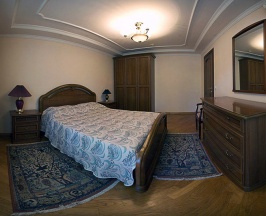 Двухместный люкс двуспальная кровать в Черноморская зорька