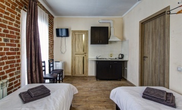 Гостевой дом № 3, комната 8, стандартная трехместная в Цинцкаро