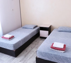 Комната комфорт с 4 односпальными кроватями в Маргарита
