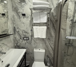 Двухместный номер с двуспальной кроватью в BoxHouse