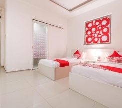 Двухместный номер Deluxe 2 отдельные кровати в OYO 1489 Simona Hotel