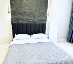 Апартаменты с 2 комнатами с балконом в Aylin apartments