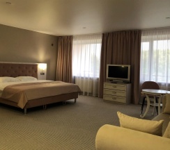 Номер полулюкс семейный в O`camp