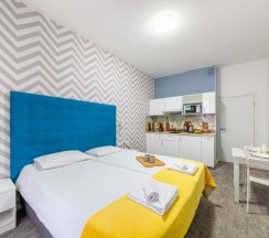 Улучшенная студия с 2-ух спальной или двумя 1-ми кроватями в Pulkovo Apart