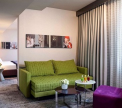 Двухместный полулюкс двуспальная кровать в Sofitel Munich Bayerpost