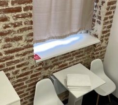 Трехместный номер Лофт с двуспальной и раскладным креслом/кроватью в Лофт отель на Крымской