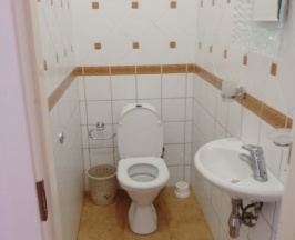 Трёхместный номер Economy с красивым видом из окна в ЭлеГрия