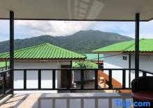 Номер Deluxe с красивым видом из окна в Mountain Resort Koh Lipe