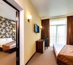Семейный четырехместный в Сальвадор holiday hotel&aqua-zone