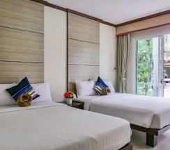 Двухместный номер Deluxe с видом на сад двуспальная кровать в Nirundorn Resort