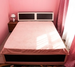 Двухместный номер (С большой кроватью King Size 1.6/2.0 с ортопедическим матрасом) в Милани