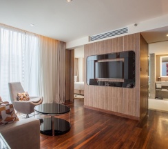 Двухместный семейный люкс двуспальная кровать в Novotel Bangkok Sukhumvit 20