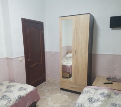Двухместный номер Economy с балконом и с красивым видом из окна 2 отдельные кровати в Коралл