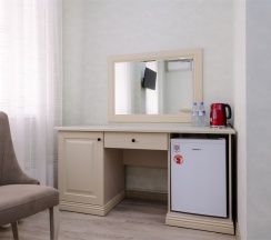 Двухместный номер полулюкс в Эпос