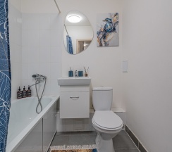 Квартира в Апартаменты на 346кв.Академика Парина 41